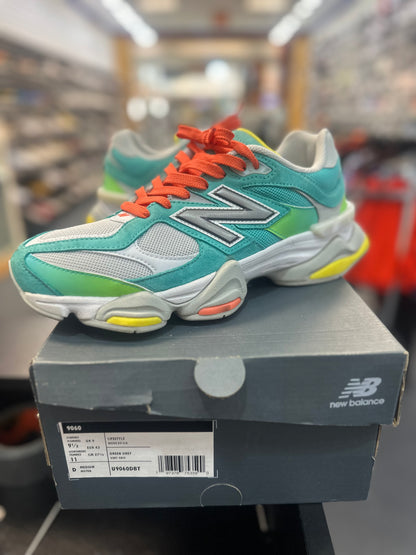 *USED* New Balance 9060 DTLR Cyan Burst