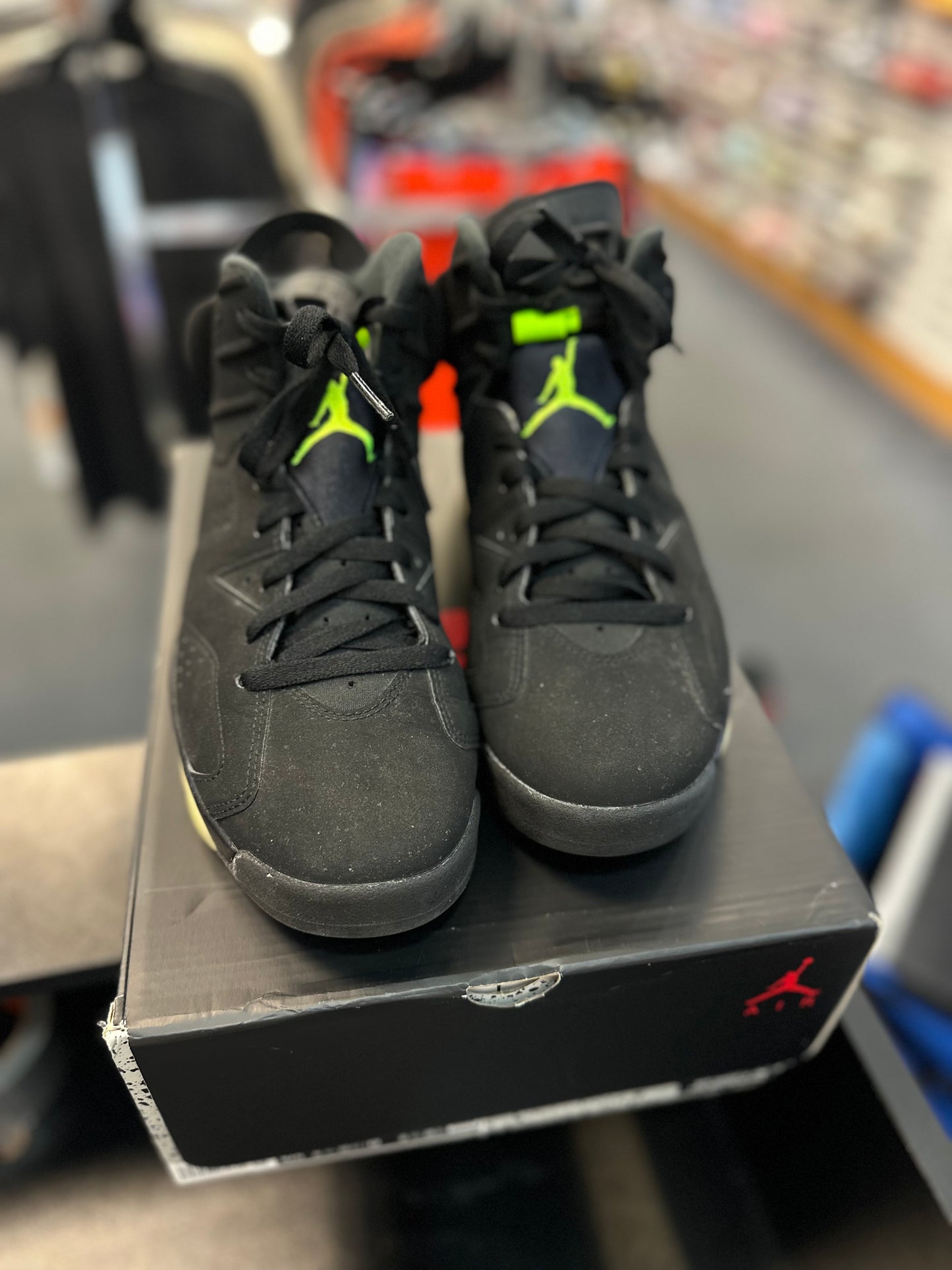 *USED* Jordan 6 Retro Electric Green
