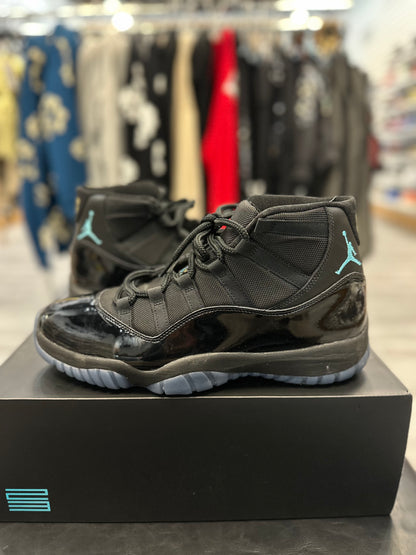 *USED* Jordan 11 Retro Gamma Blue (2025)