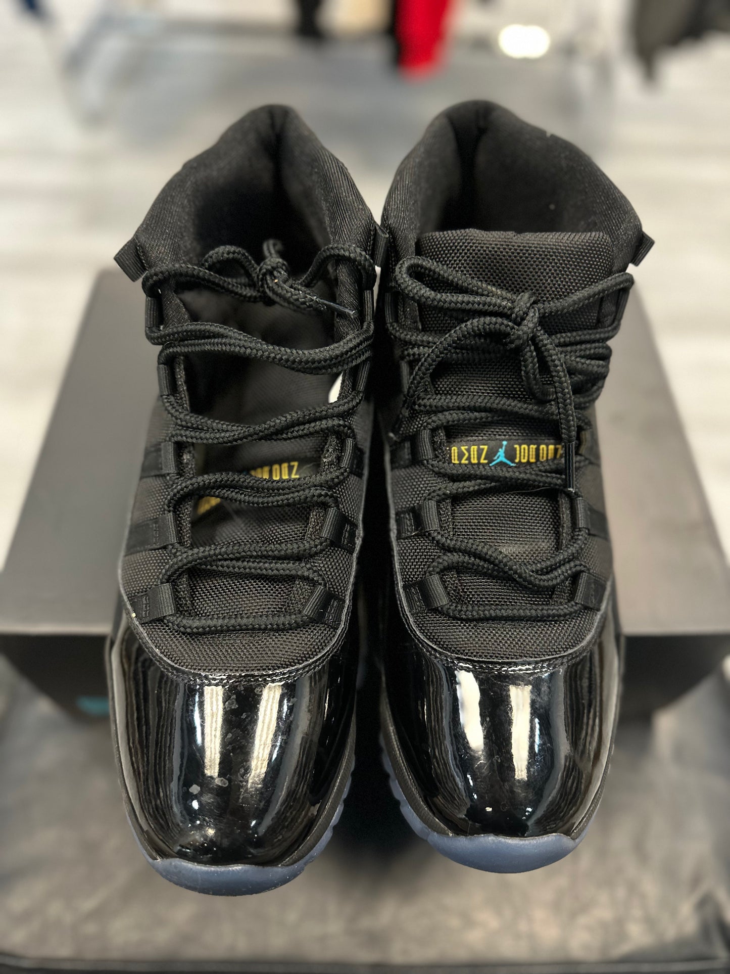 *USED* Jordan 11 Retro Gamma Blue (2025)