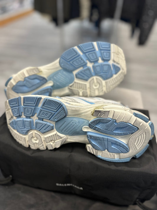 *USED* Balenciaga Track 2 White/Blue