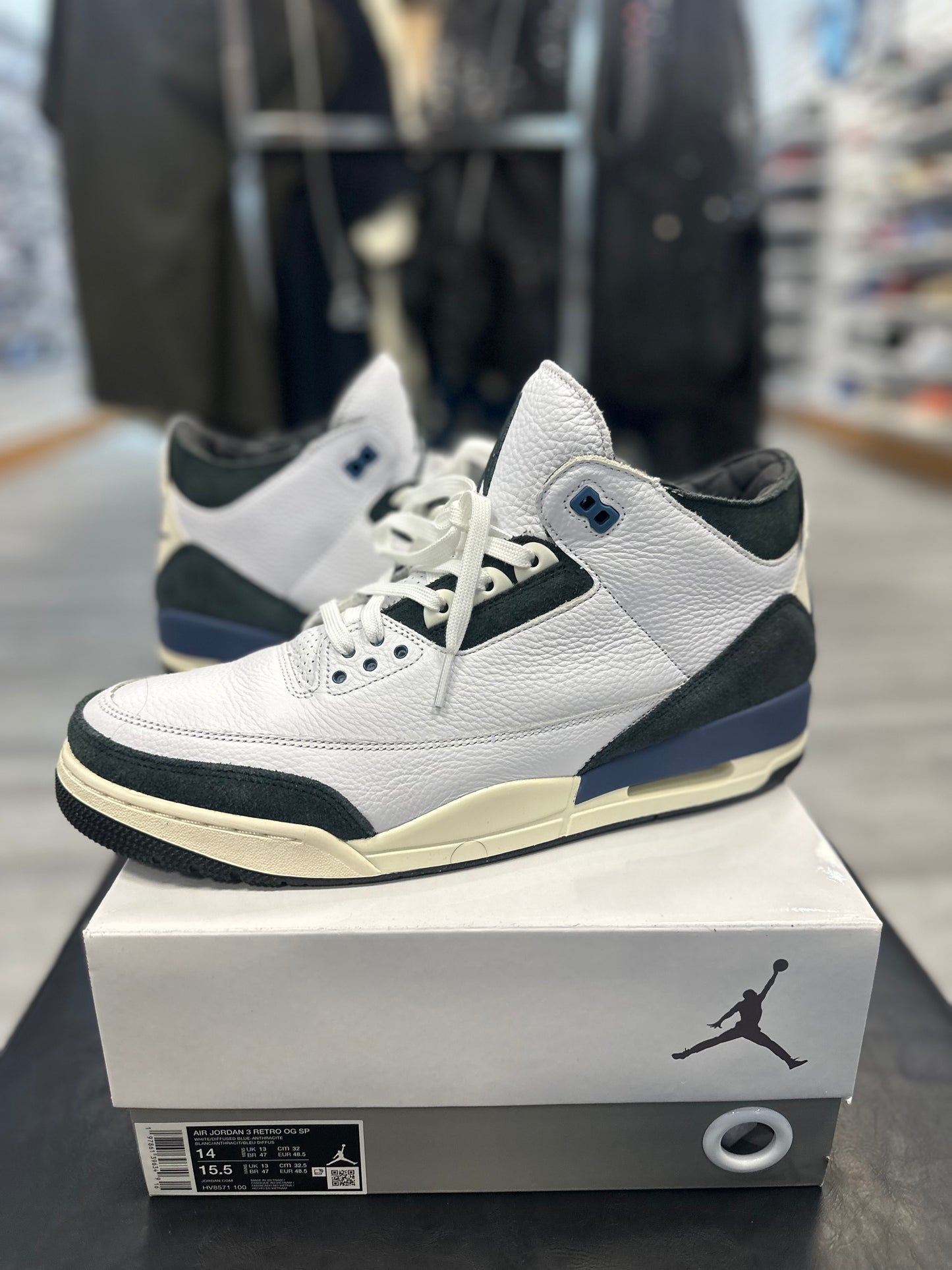 *USED* Jordan 3 Retro OG SP A Ma Maniére Diffused Blue