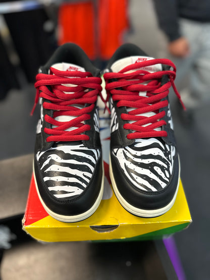 *USED* Nike SB Dunk Low OG QS Quartersnacks Zebra