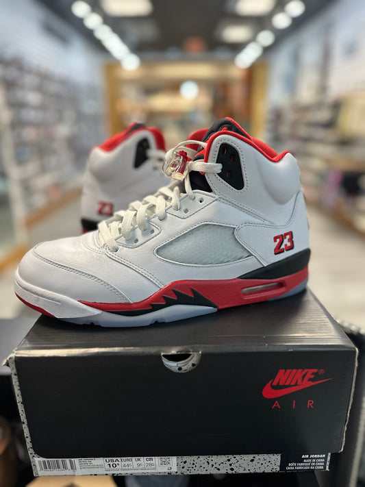 *USED* Jordan 5 Retro Fire Red Black Tongue (2025)
