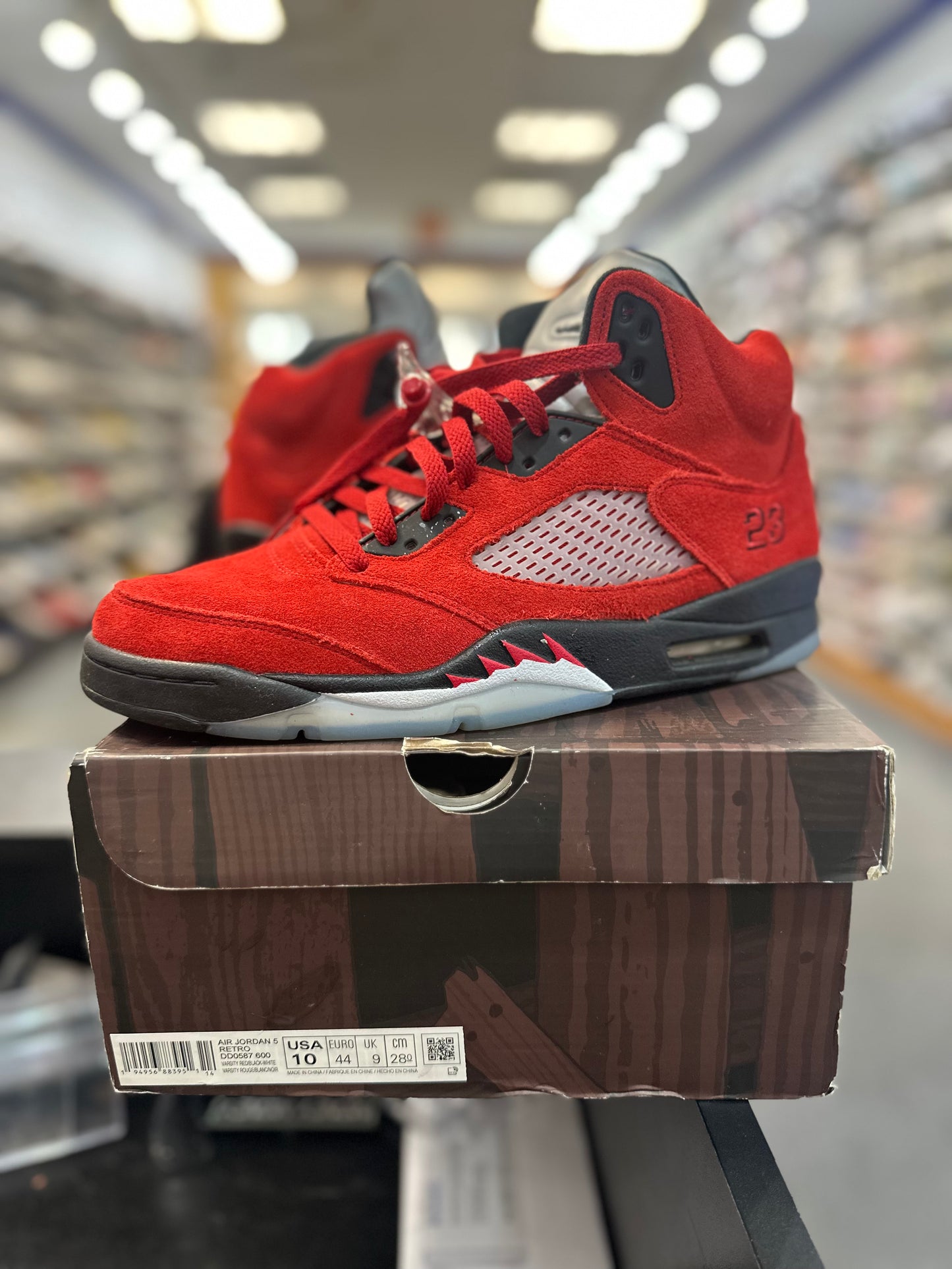 *USED* Jordan 5 Retro Raging Bull Red (2021)