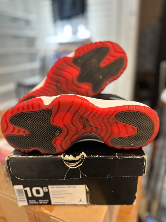 *USED* Jordan 11 Retro Playoffs Bred (2019)