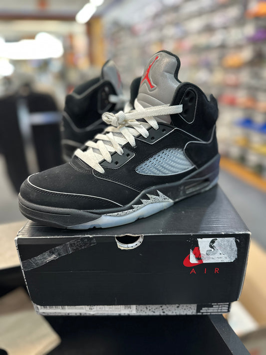 *USED* Jordan 5 Retro OG Black Metallic Reimagined
