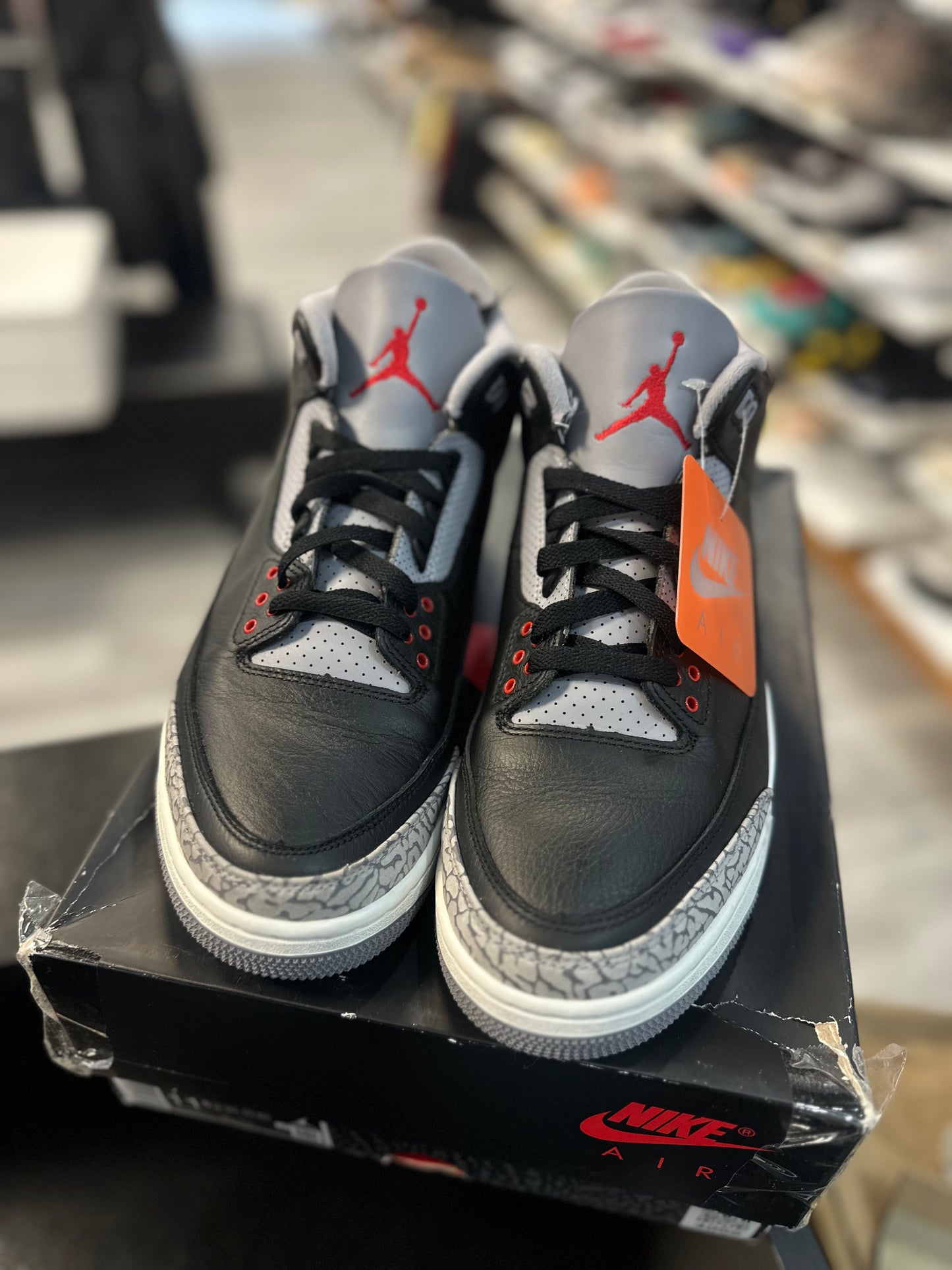 *USED* Jordan 3 Retro OG Black Cement (2024)