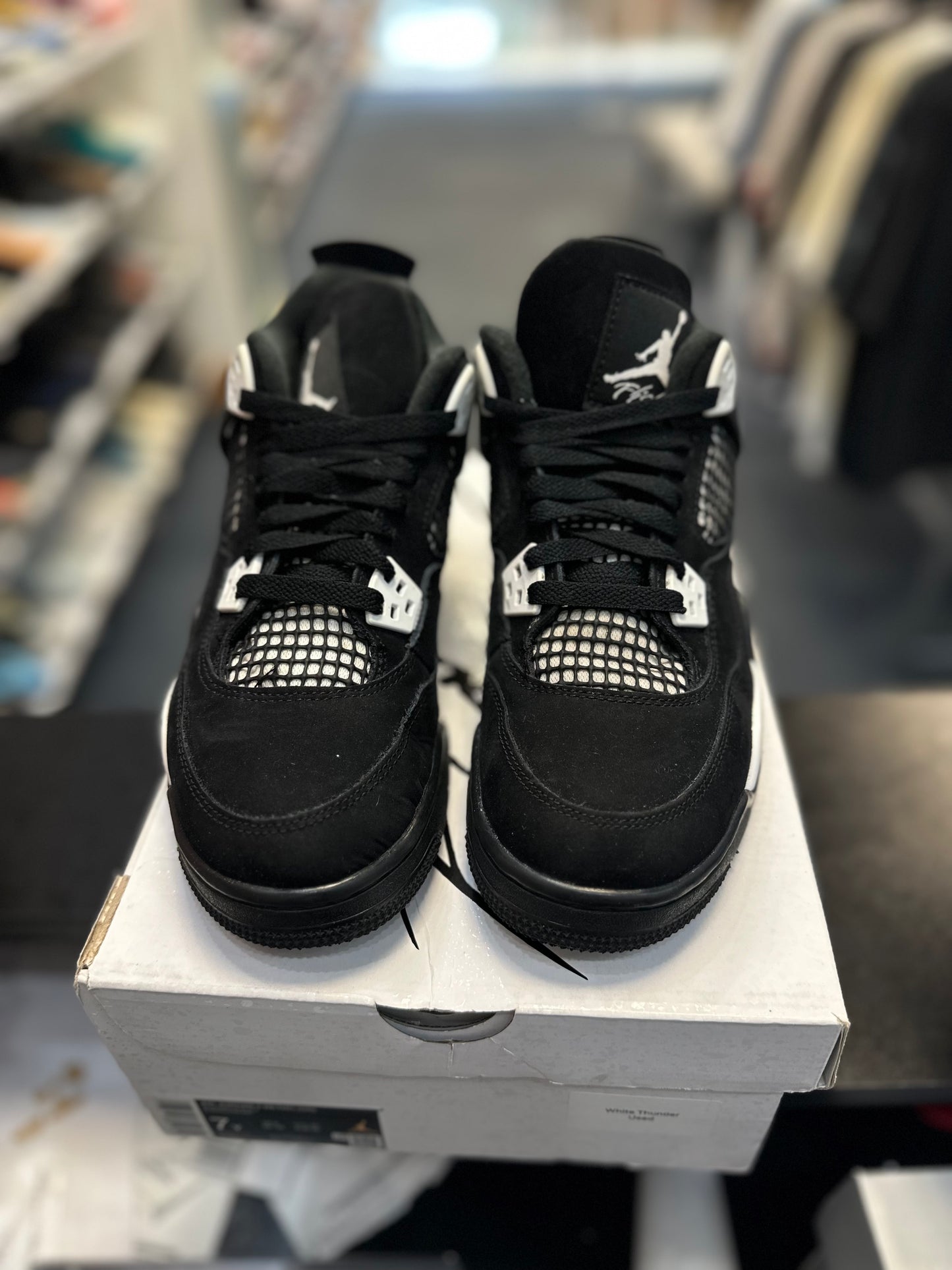 *USED* Jordan 4 Retro White Thunder (GS)