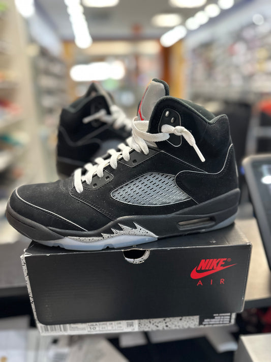 *USED* Jordan 5 Retro OG Black Metallic Reimagined