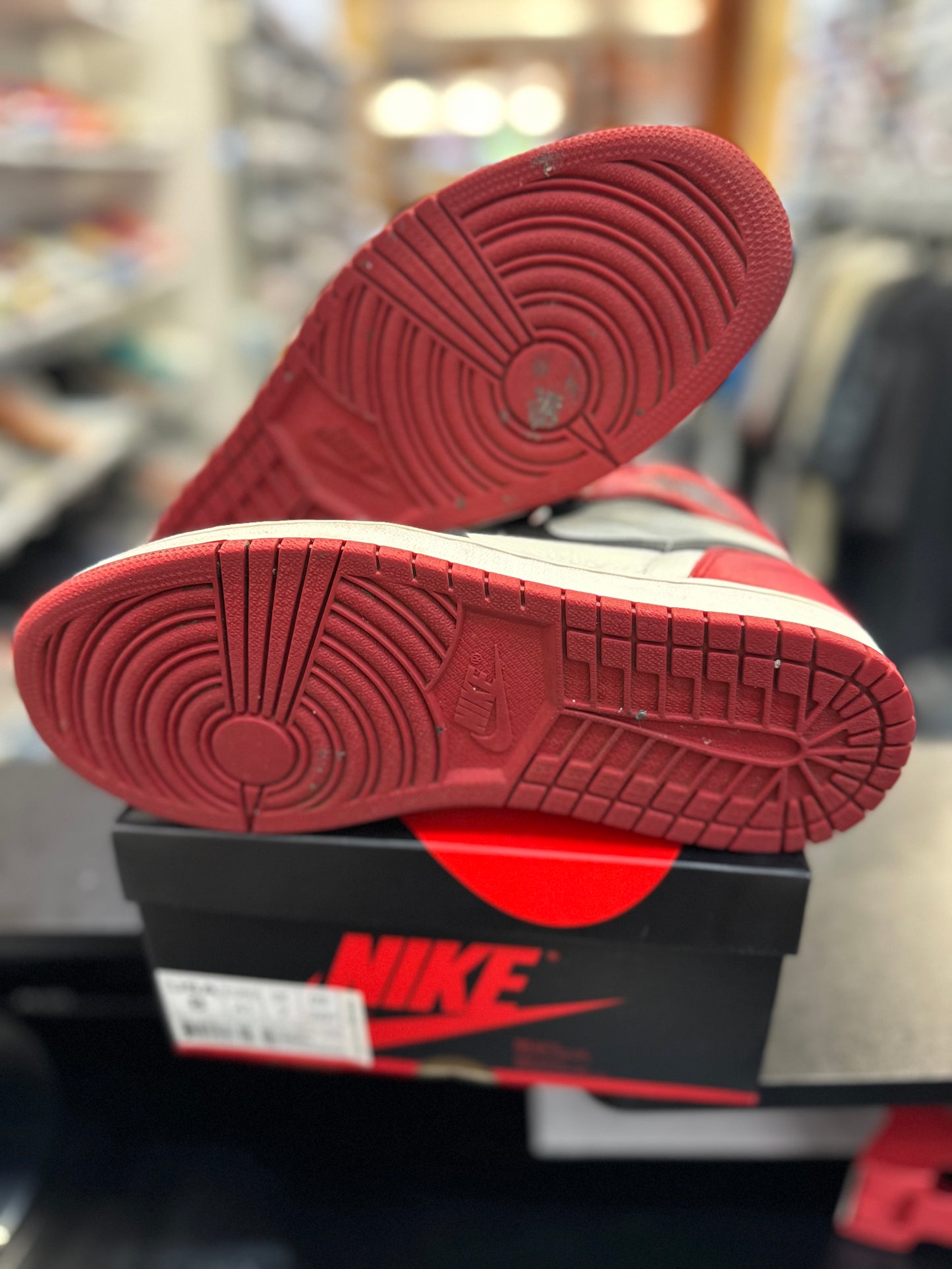 *USED* Jordan 1 Retro High Bred Toe