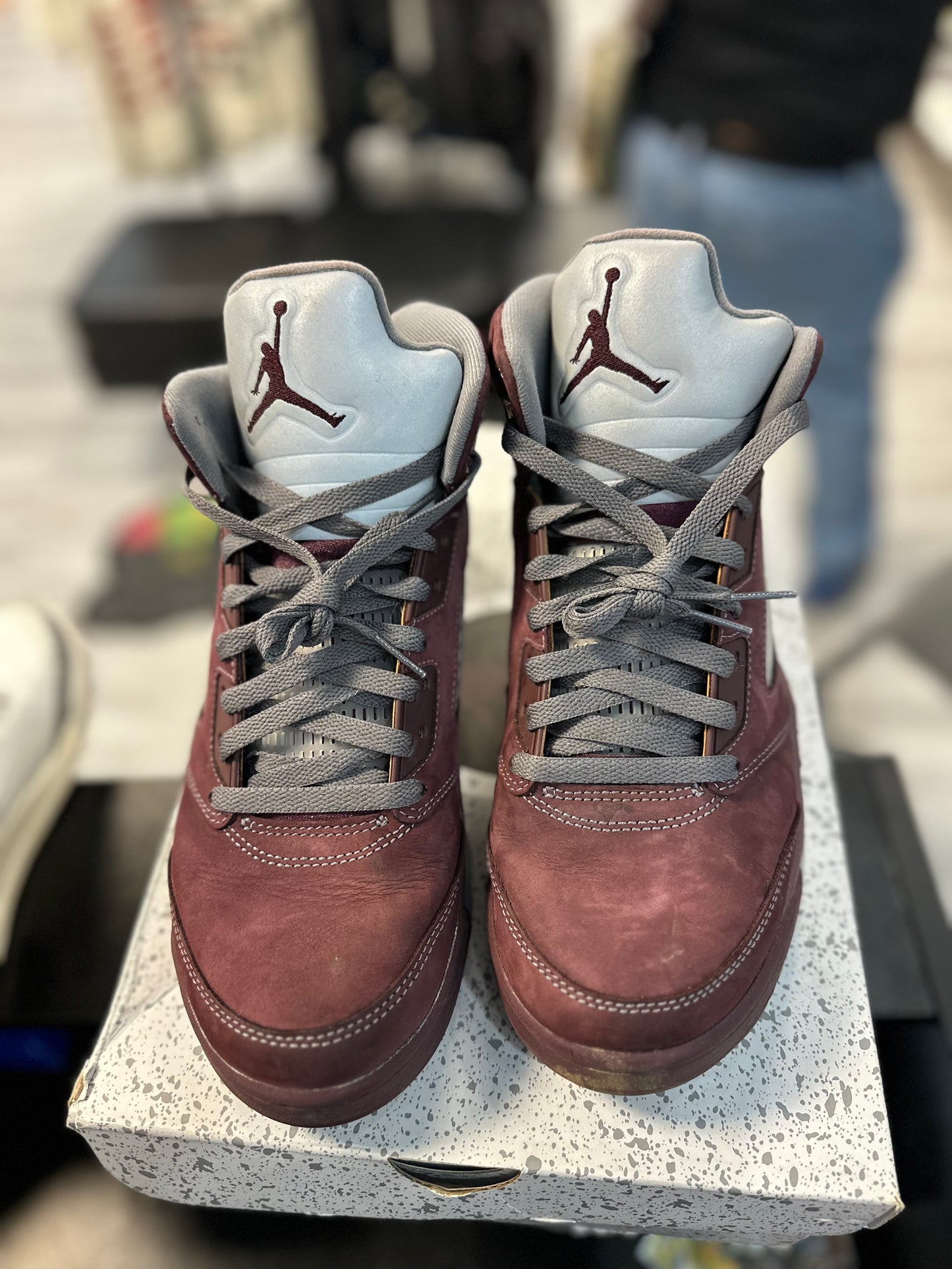 *USED* Jordan 5 Retro Burgundy (2023)