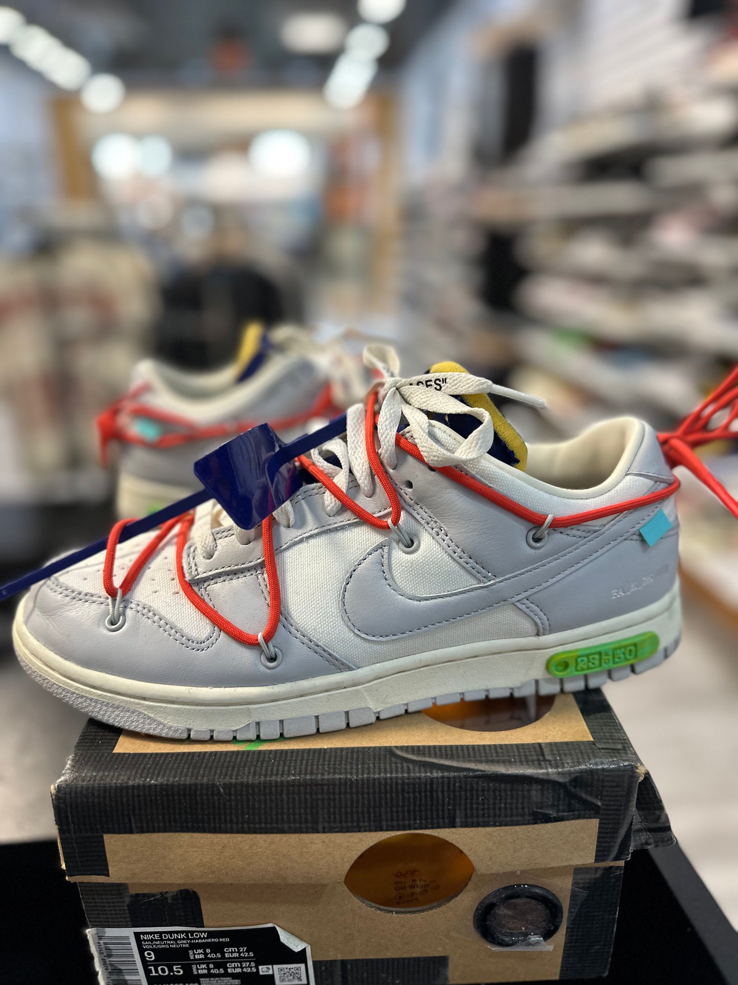 *USED* Nike Dunk Low Off-White Lot 23