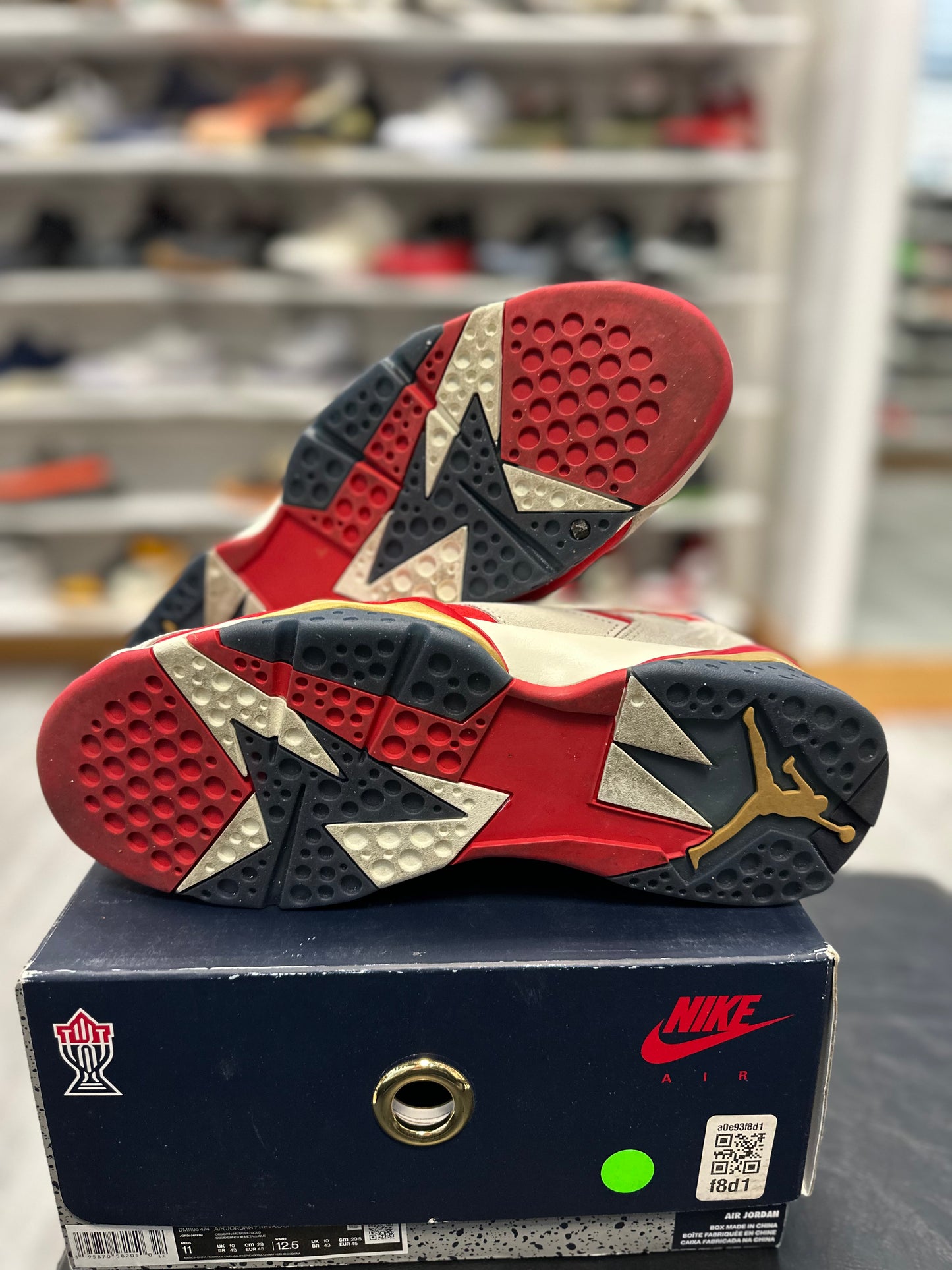 *USED* Jordan 7 Retro Trophy Room New Sheriff in Town