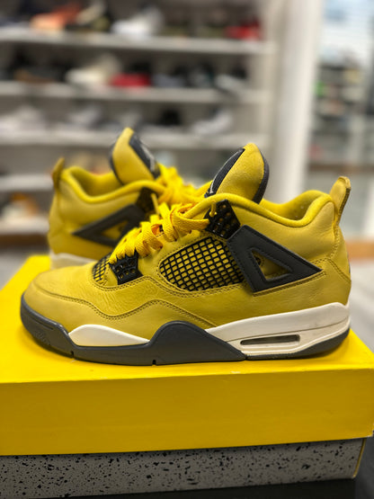 *USED* Jordan 4 Retro Lightning (2021)