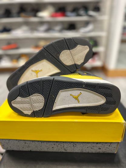 *USED* Jordan 4 Retro Lightning (2021)
