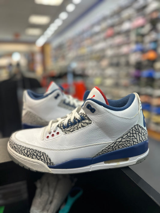 *USED* Jordan 3 Retro True Blue (2016)
