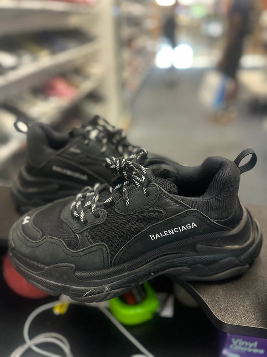 *USED* Balenciaga Triple S Black/Black