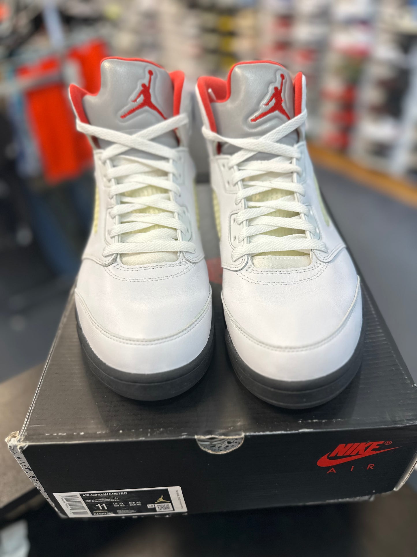 *USED* Jordan 5 Retro Fire Red Silver Tongue (2020)