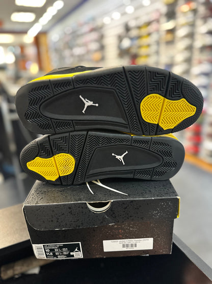 *USED* Jordan 4 Retro Thunder (2023)