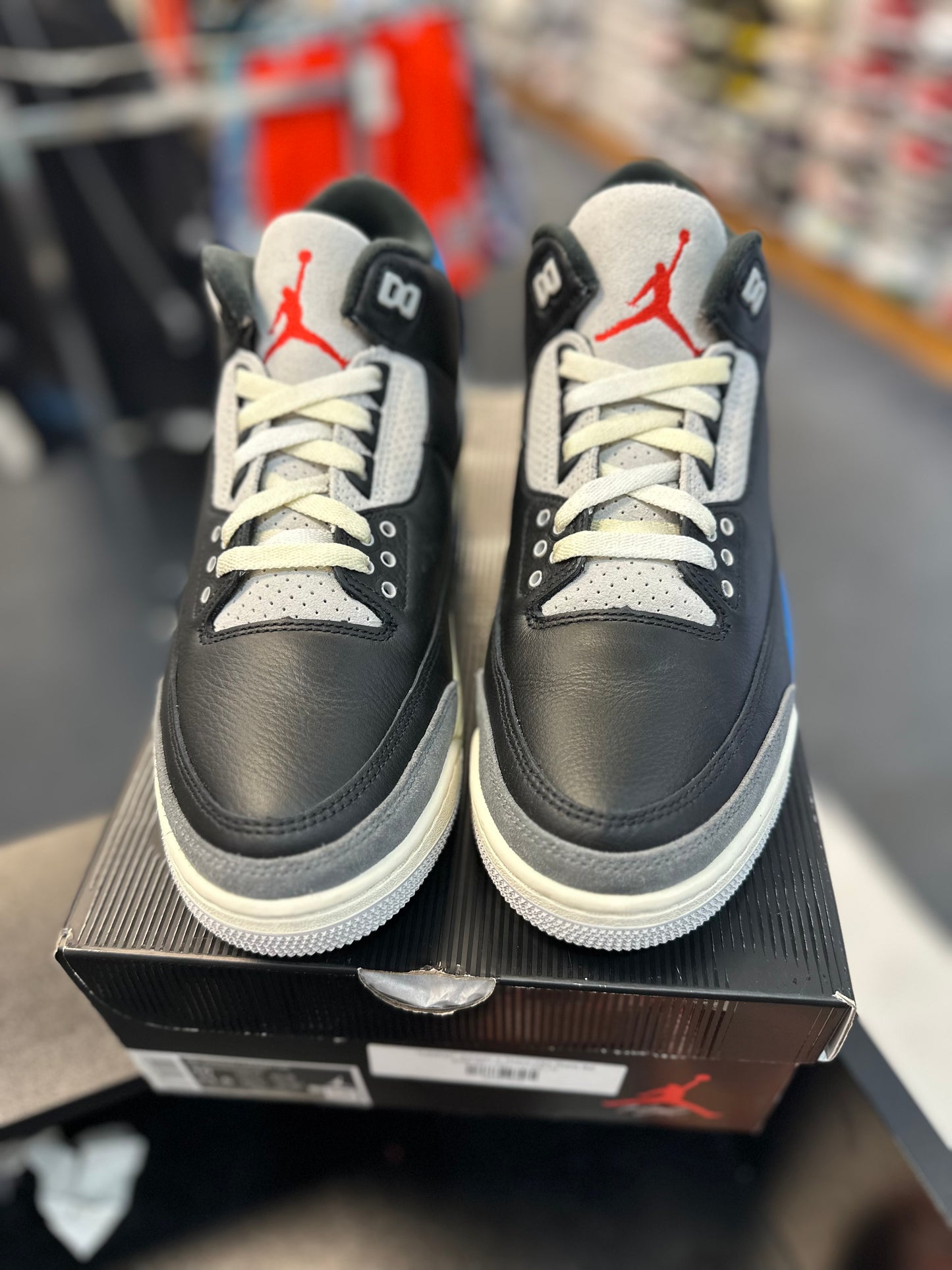 *USED* Jordan 3 Retro OG Rare Air