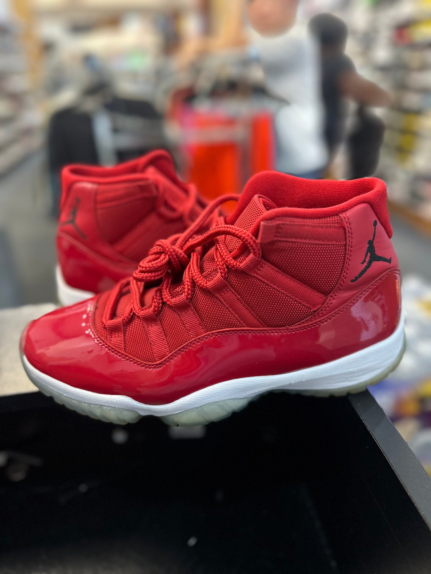 *USED* Jordan 11 Retro Win Like 96