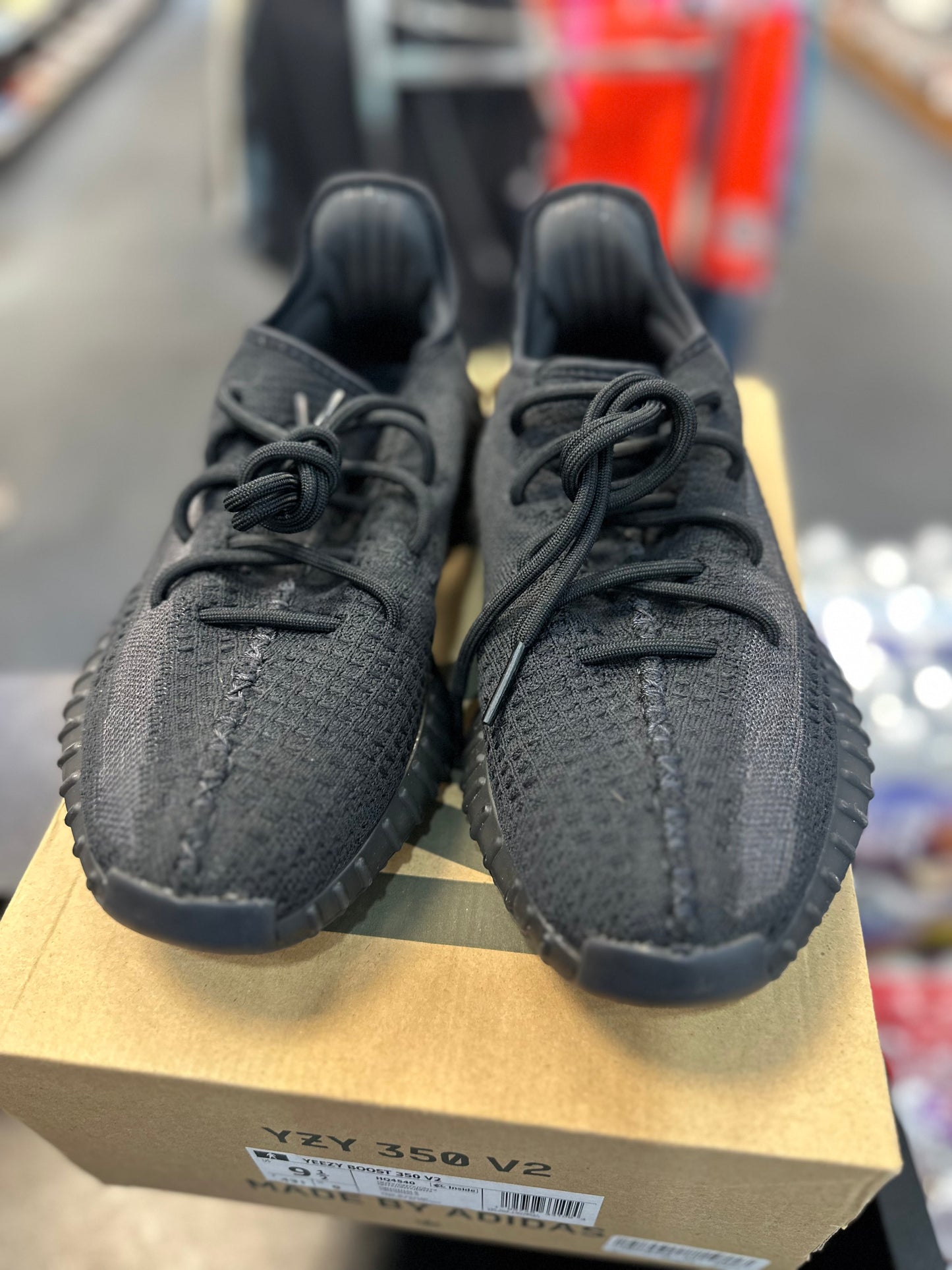 *USED* adidas Yeezy Boost 350 V2 Onyx