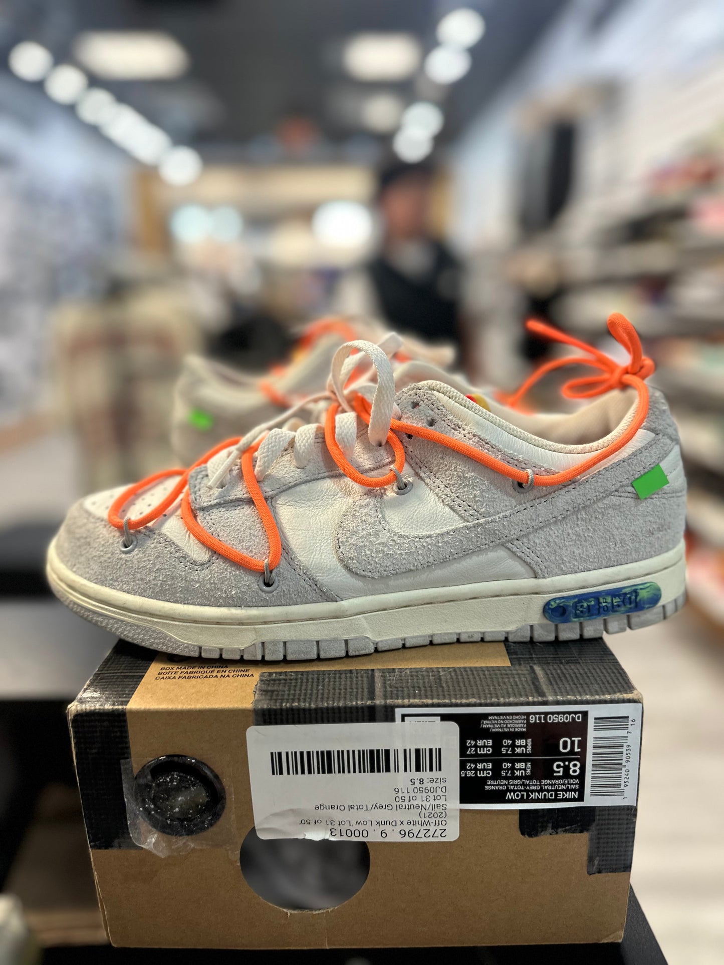 *USED* Nike Dunk Low Off-White Lot 31