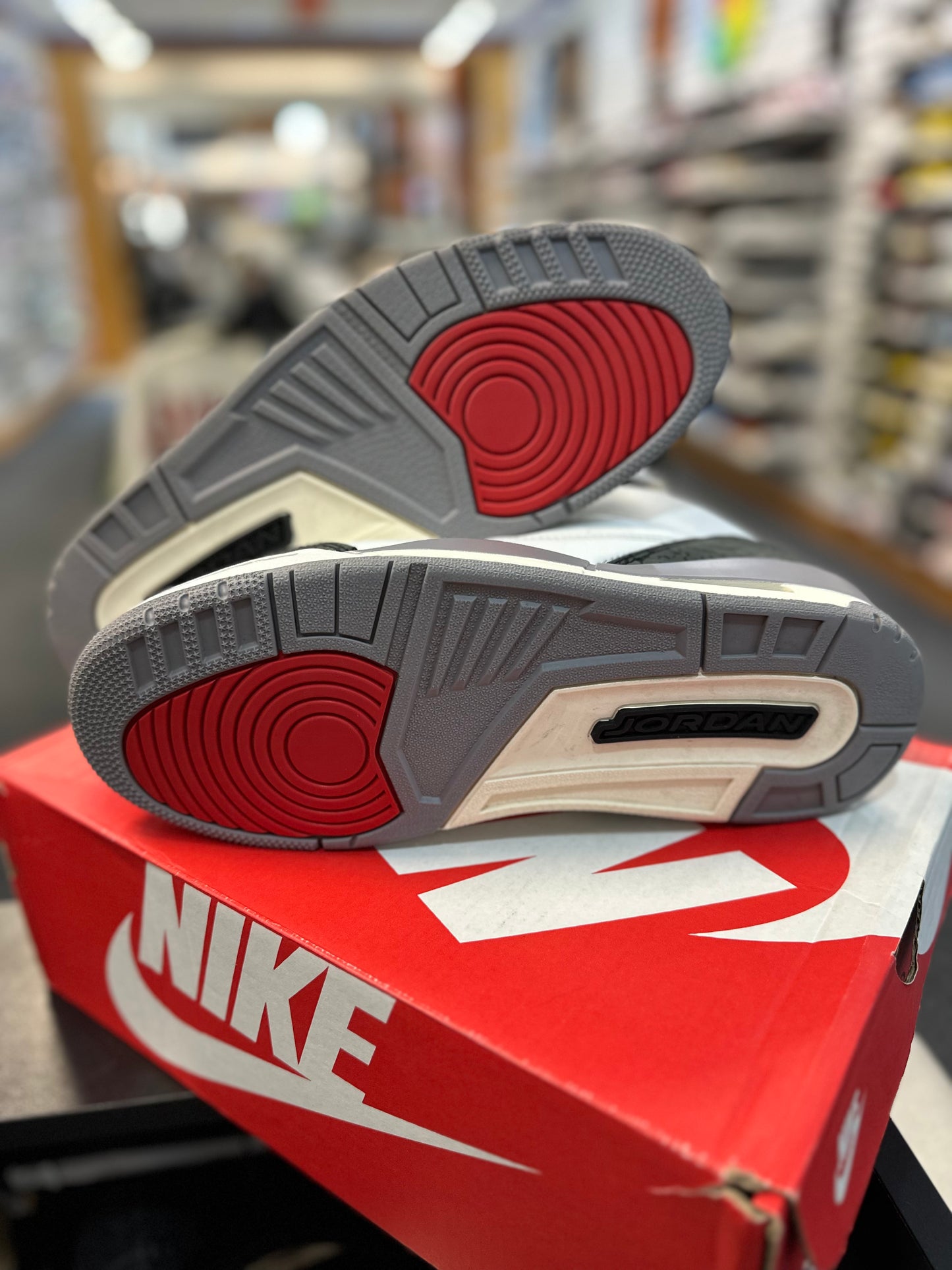 *USED* Jordan 3 Retro Cement Grey