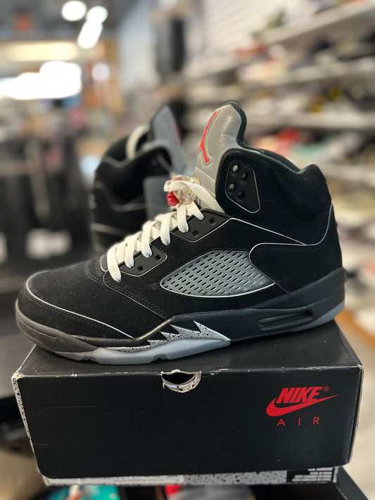 *USED* Jordan 5 Retro OG Black Metallic Reimagined