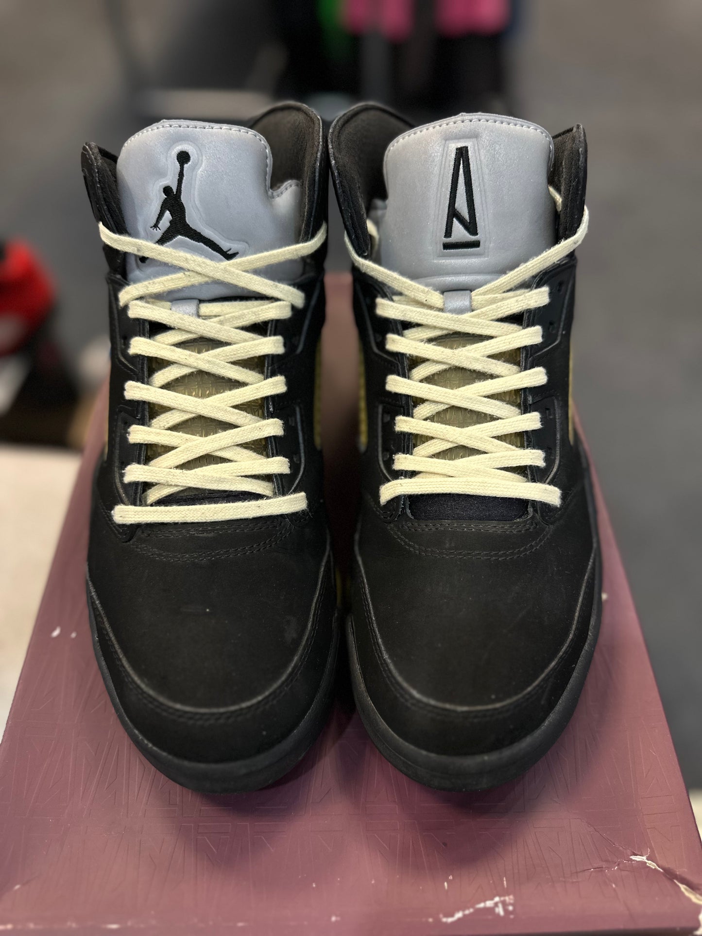 *USED* Jordan 5 Retro A Ma Maniére Dusk