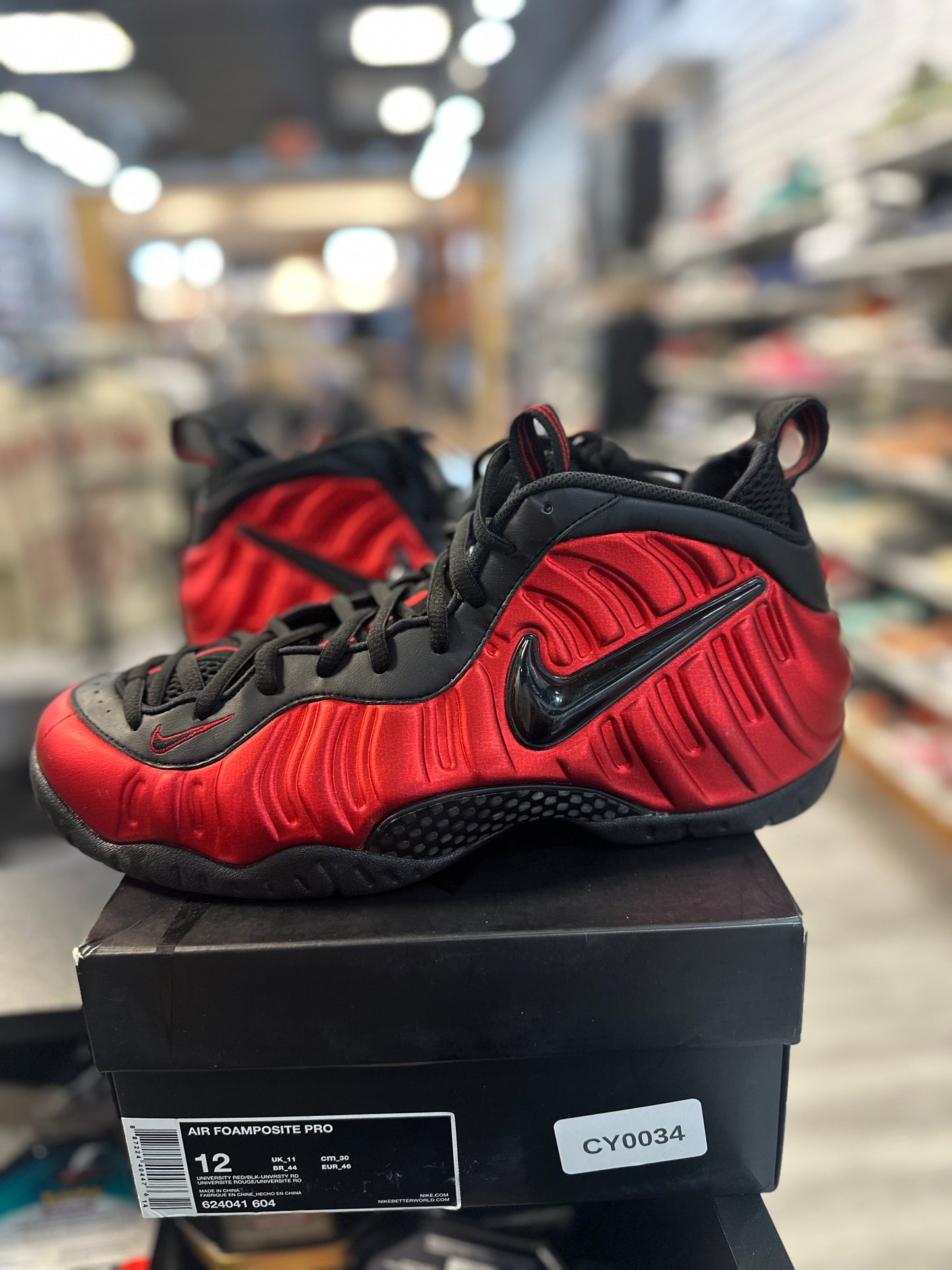 *USED* Nike Air Foamposite Pro University Red