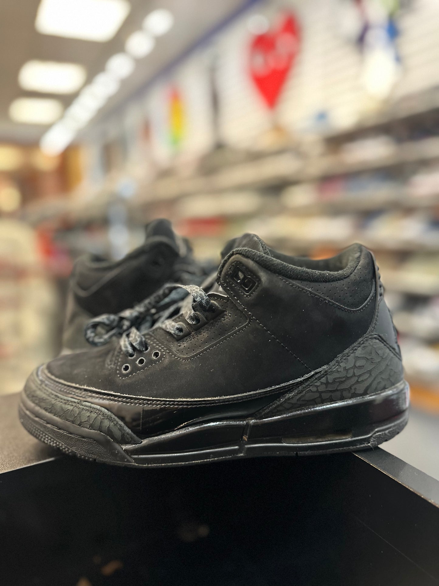 *USED* Jordan 3 Retro Black Cat (2025)