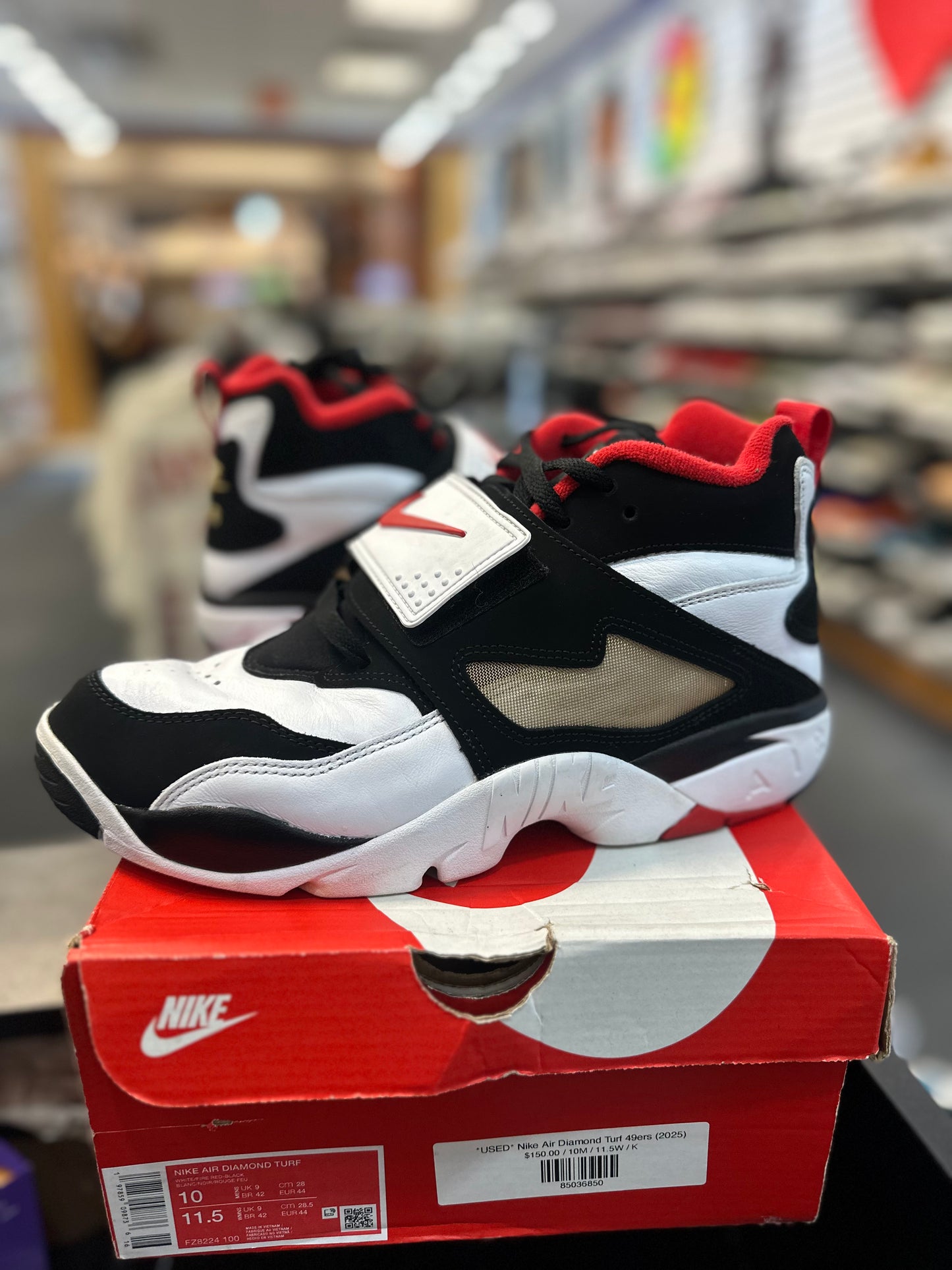 *USED* Nike Air Diamond Turf 49ers (2025)