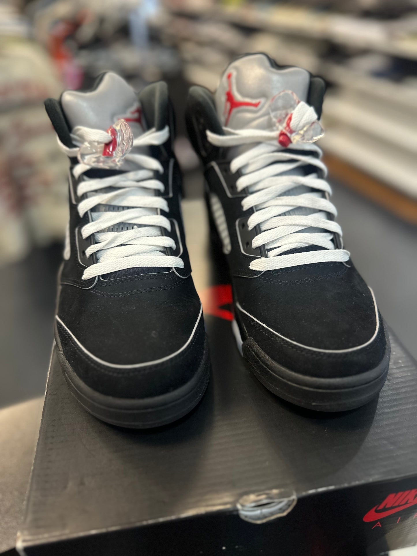 *USED* Jordan 5 Retro OG Black Metallic Reimagined