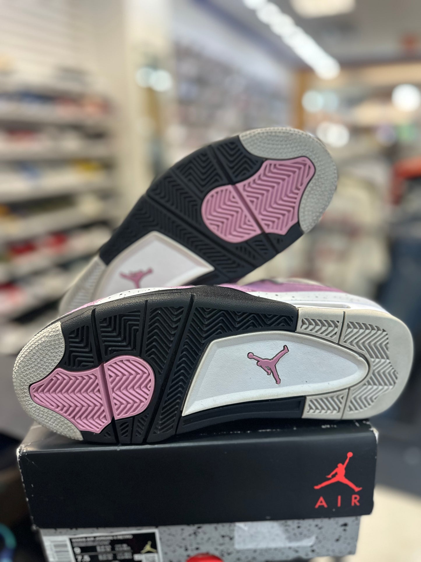 *USED* Jordan 4 Retro Orchid (Women's)