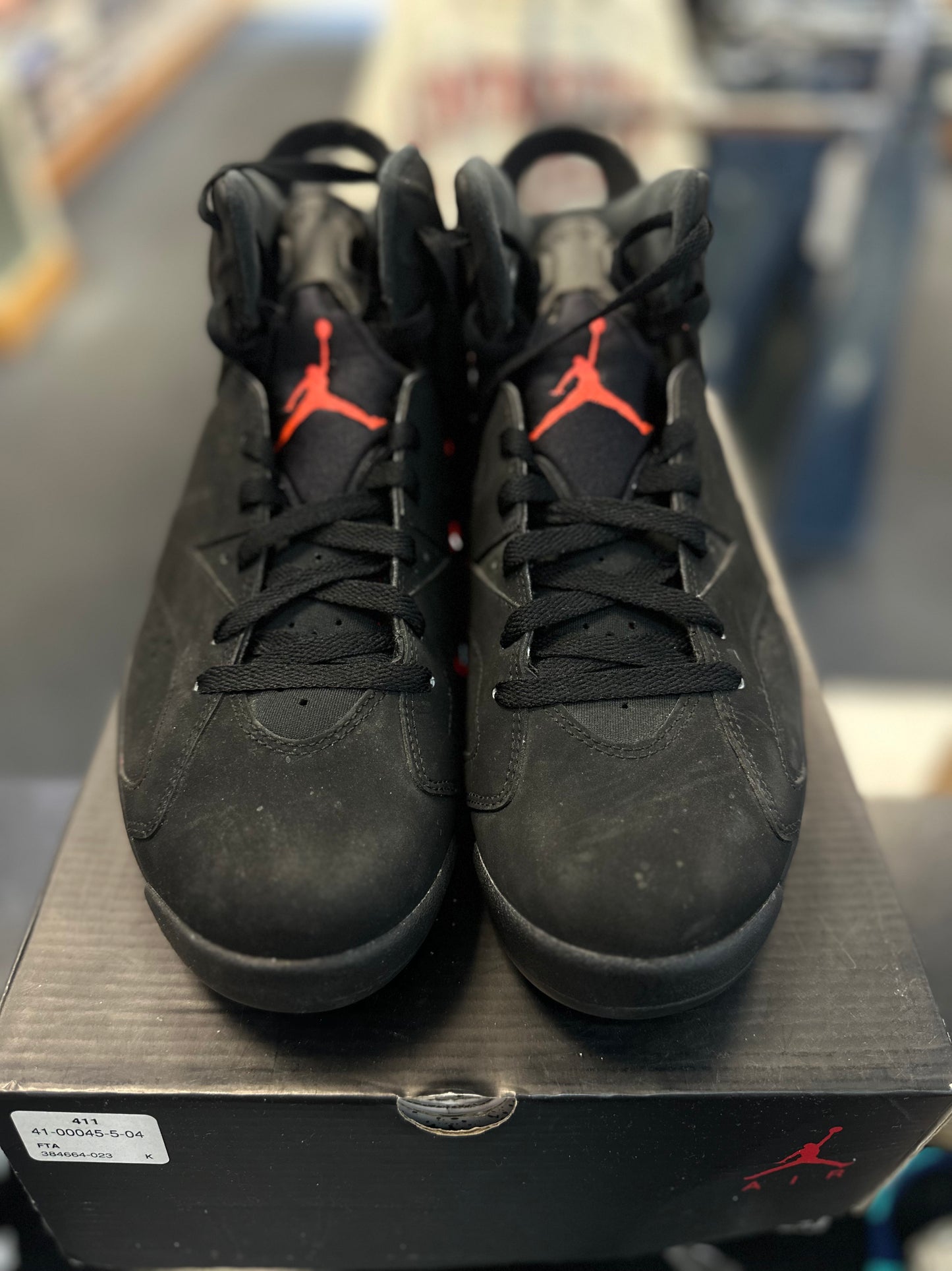 *USED* Jordan 6 Retro Black Infrared (2019)