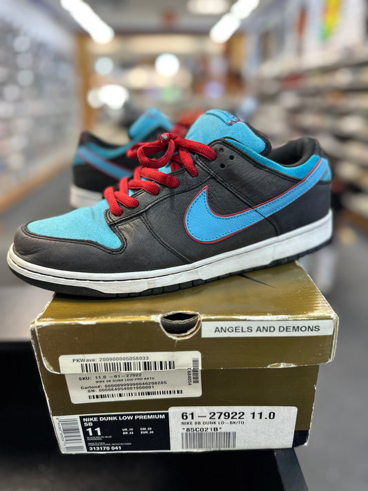 *USED* Nike SB Dunk Low Angel and Death