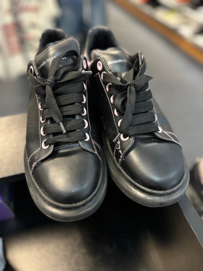 *USED* Alexander McQueen Oversized Black/Pink