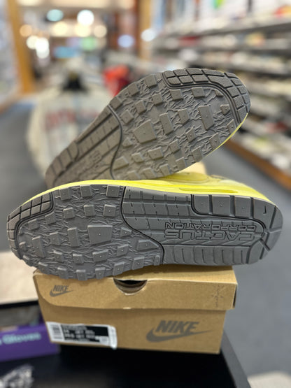 *USED* Nike Air Max 1 Travis Scott Cactus Jack Saturn Gold