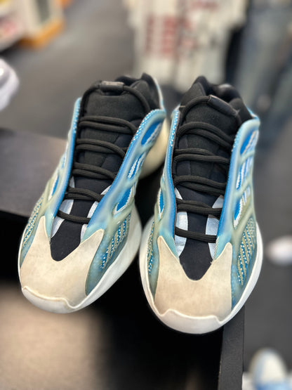 *USED* adidas Yeezy 700 V3 Arzareth