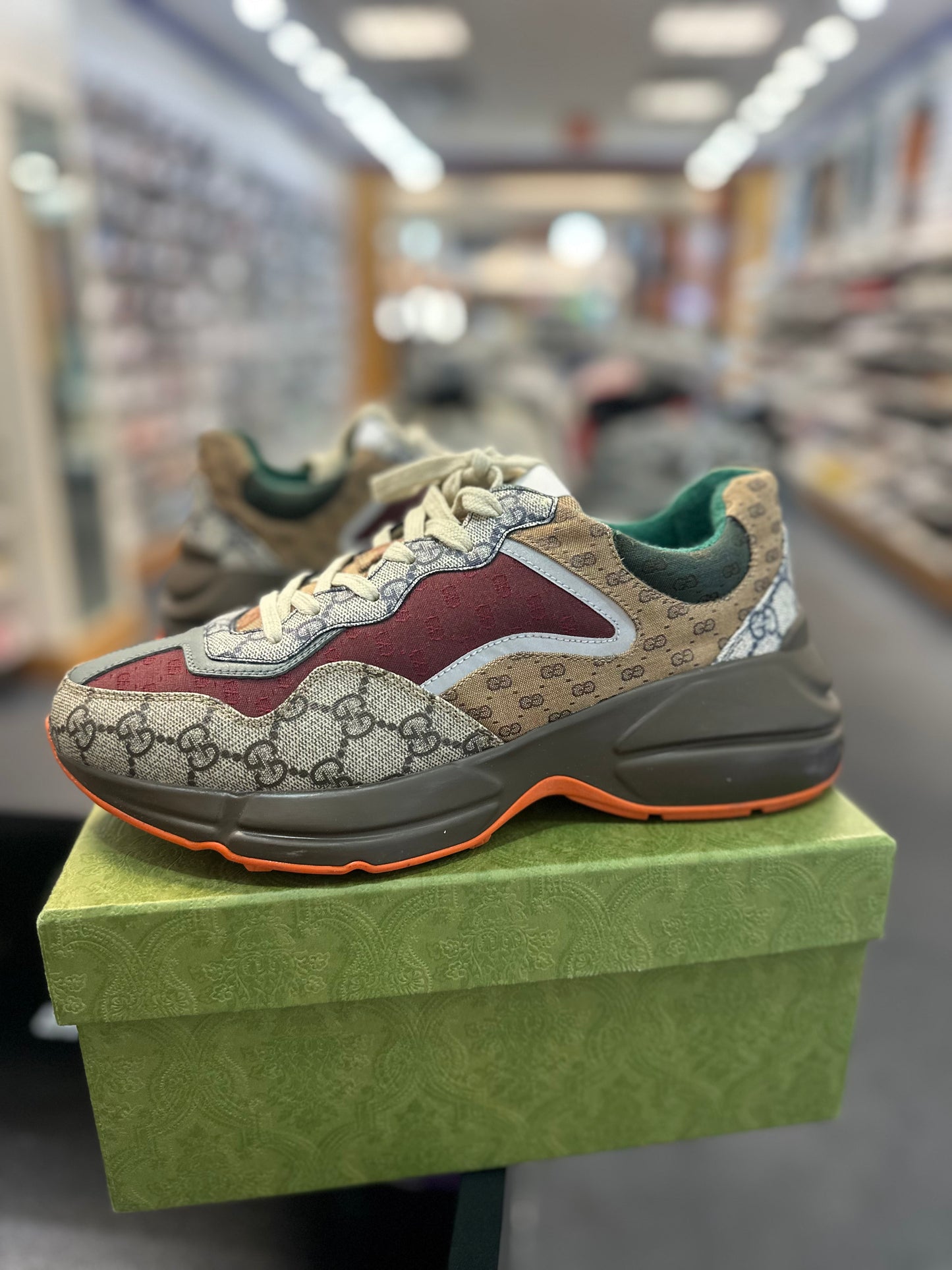 *USED* Gucci Rhyton Brick Red