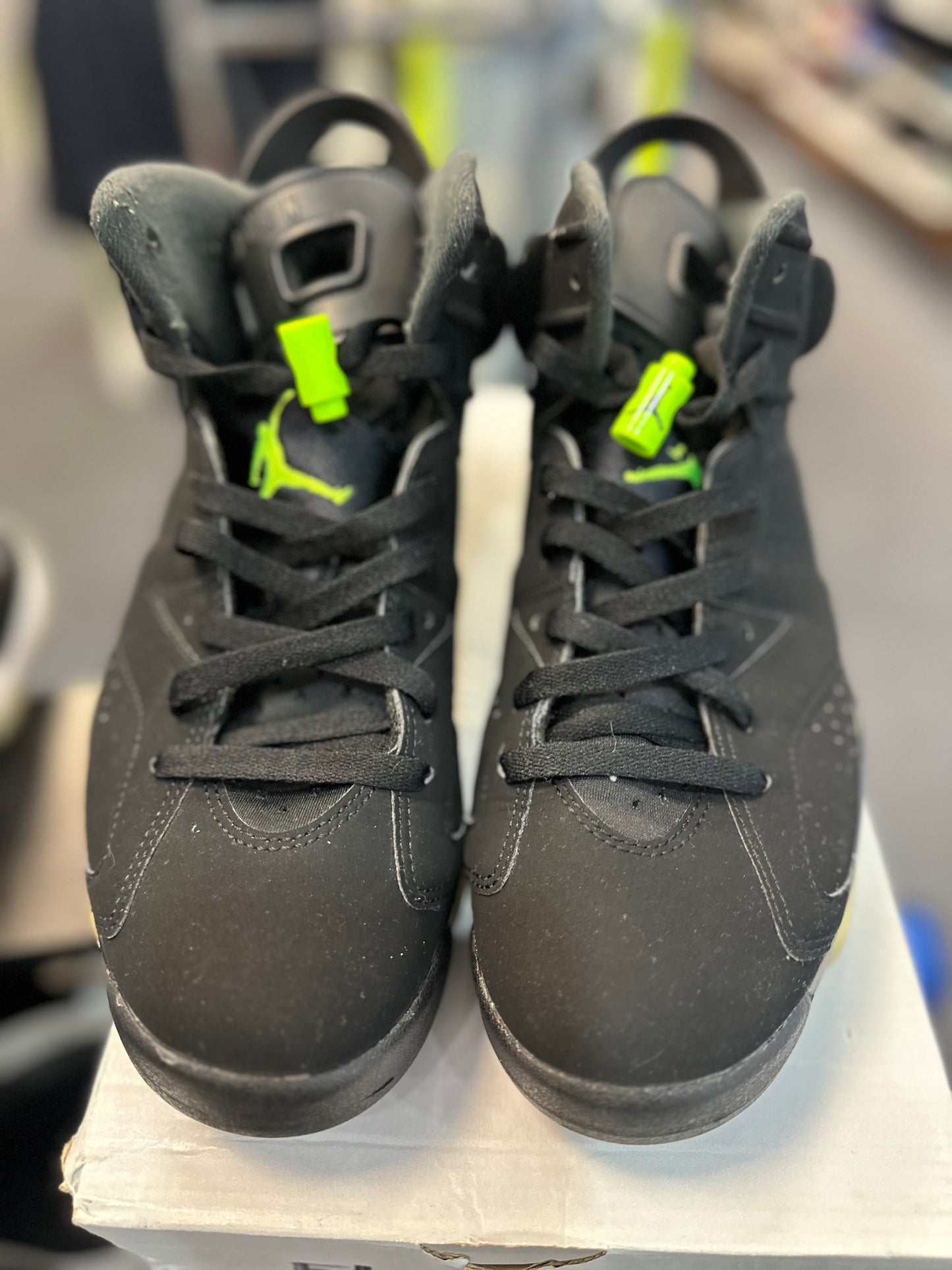 *USED* Jordan 6 Retro Electric Green