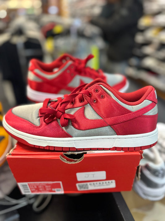 *USED* Nike Dunk Low UNLV Satin