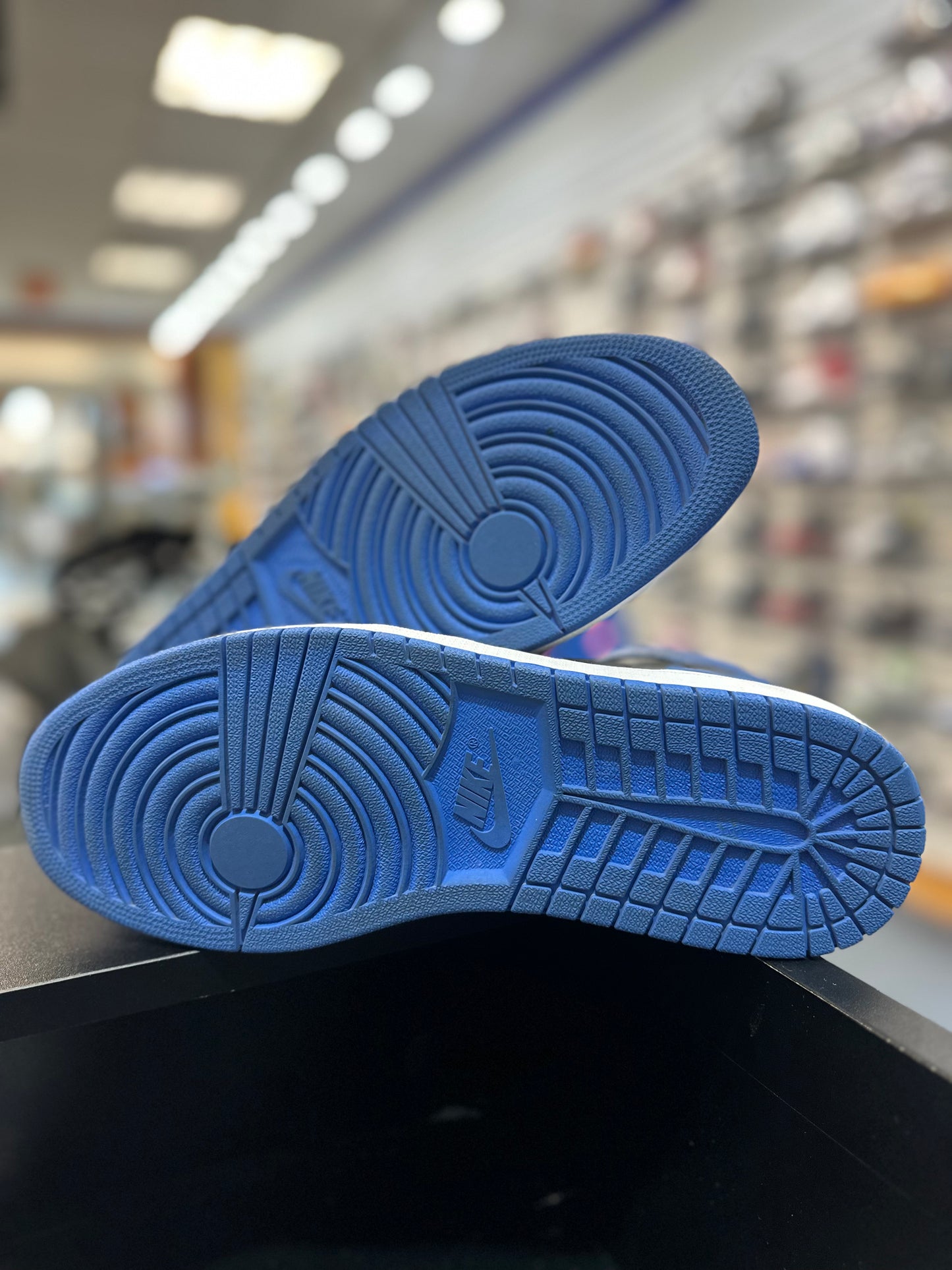 *USED* Jordan 1 Retro Royal