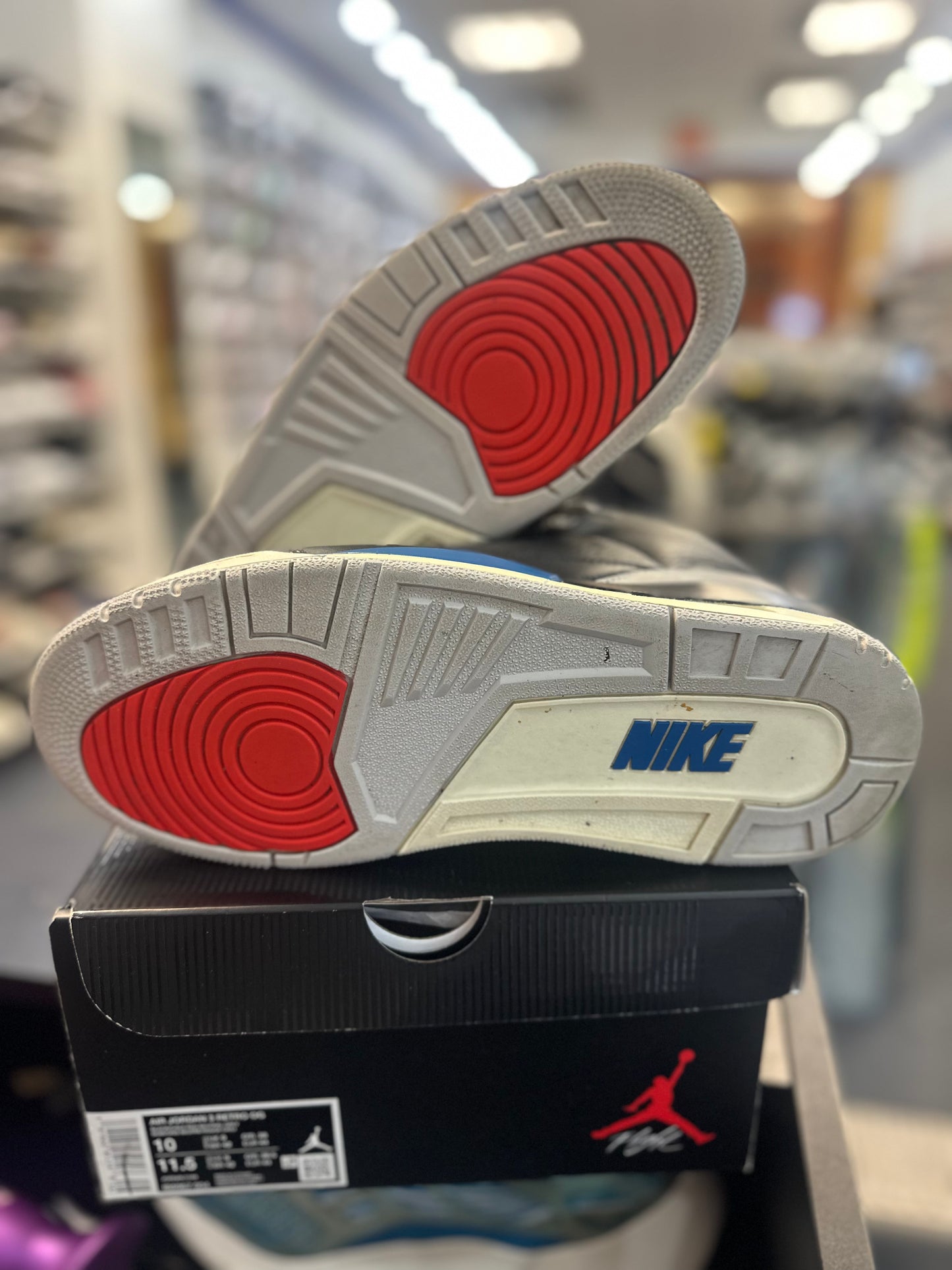 *USED* Jordan 3 Retro OG Rare Air