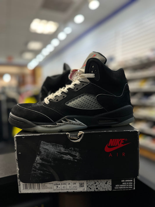 *USED* Jordan 5 Retro OG Black Metallic Reimagined (GS)