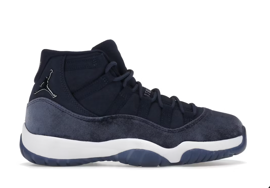 Jordan 11 Retro Midnight Navy (Women's)
